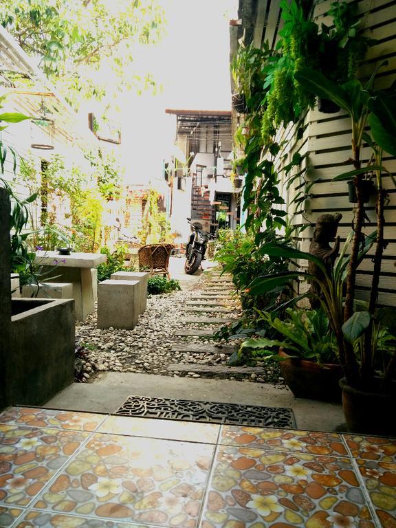 Yin Yang Guesthouse Chiang Mai Exterior photo